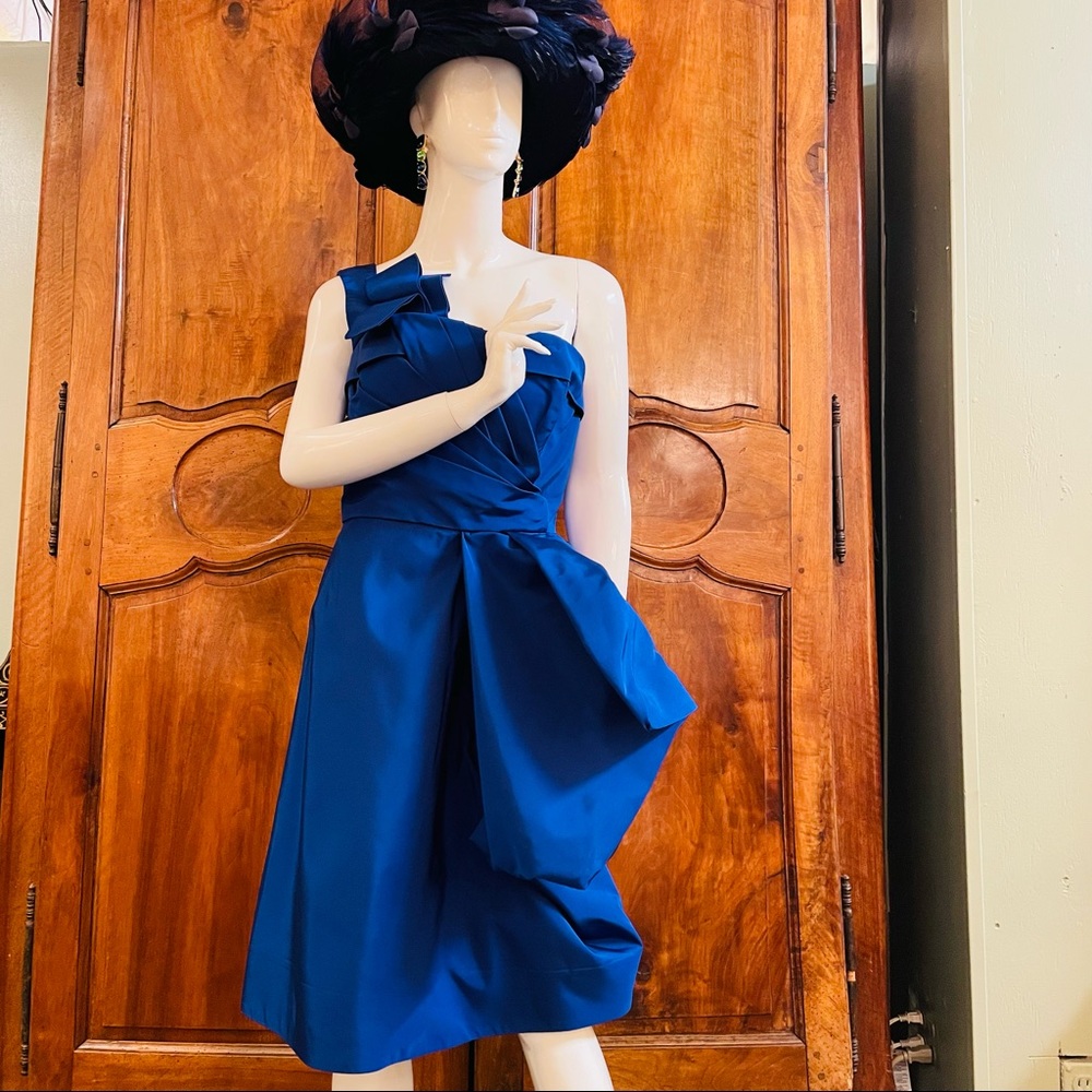 Stunning Royal Blue Silk Dress by Oscar de La Renta